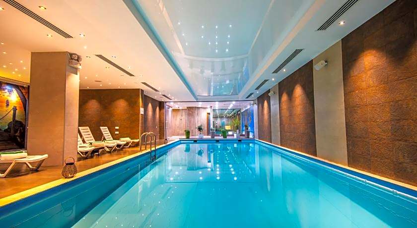 Orbi Palace Hotel Official