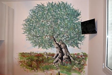 IL VECCHIO ULIVO