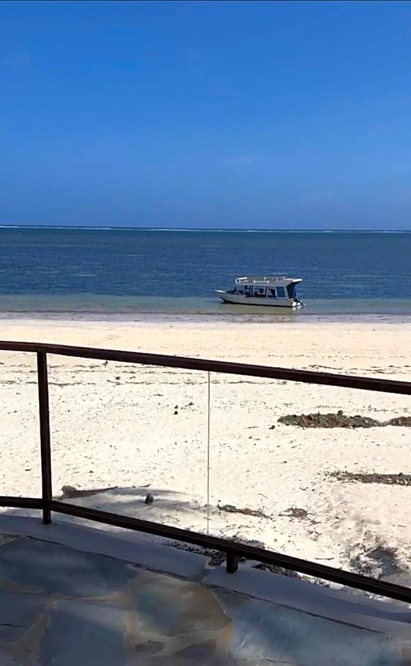 Kenya Bay Beach Hotel