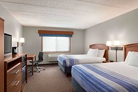 Queen Room with Two Queen Beds - Mobility Access/Non-Smoking