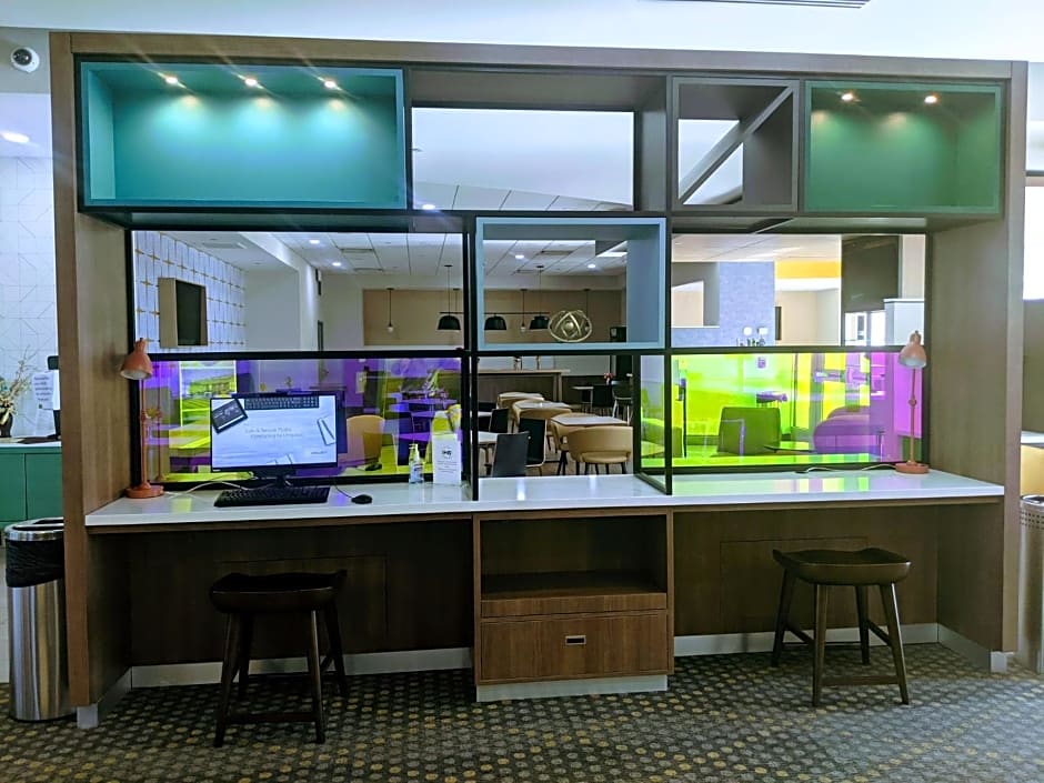 Holiday Inn Phoenix Airport By IHG