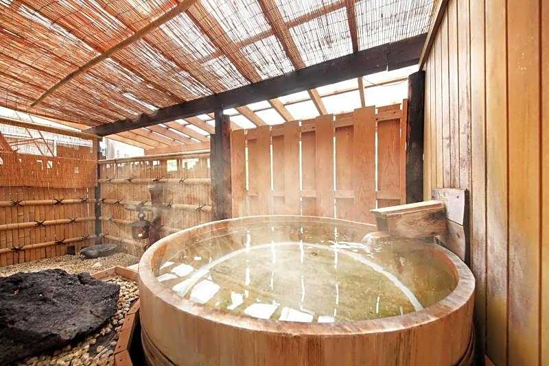 MICASA (Minakami Hot Spring Ryokan)