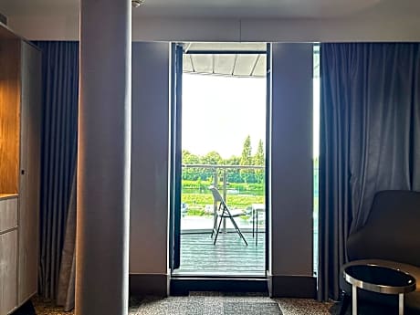 King Suite with Balcony