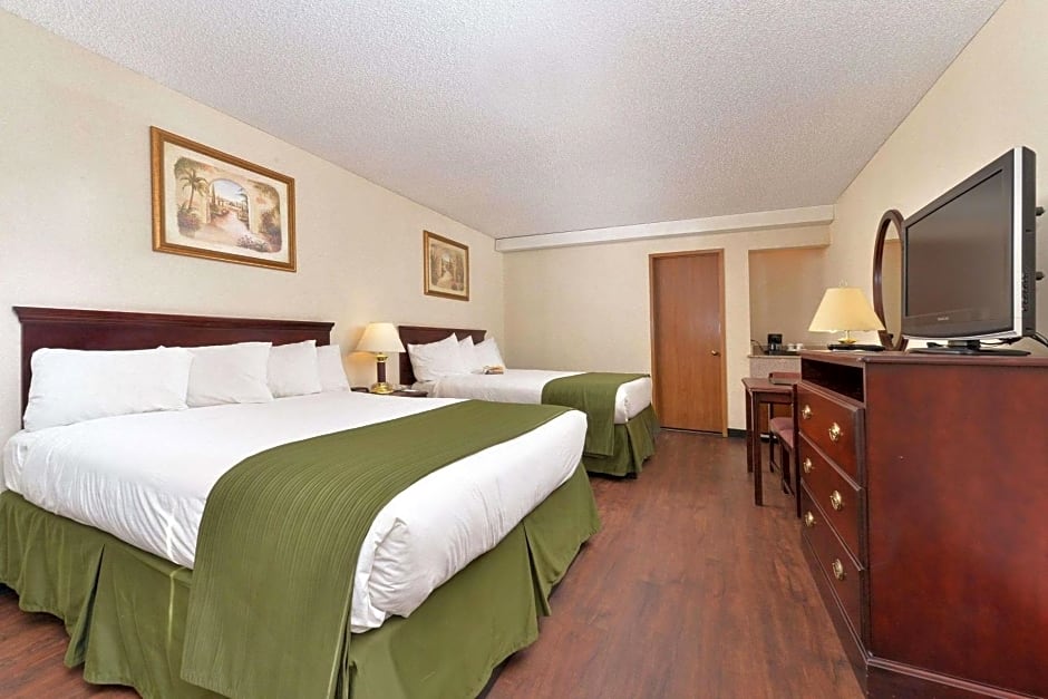 Quality Inn & Suites Indio I-10