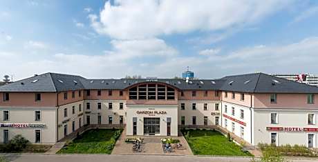 Hotel Garzon Plaza