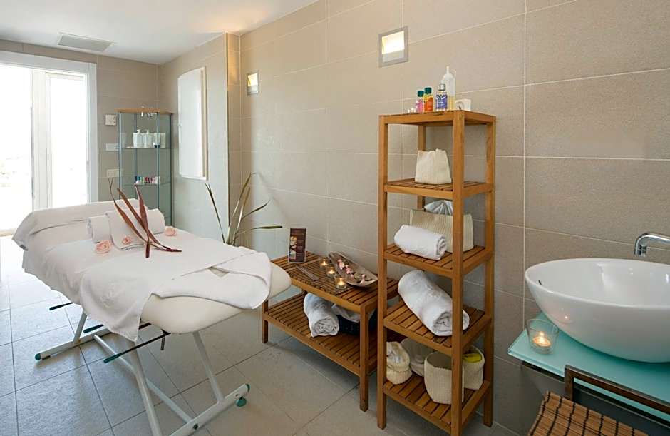 Js Cape Colom - Adults Only