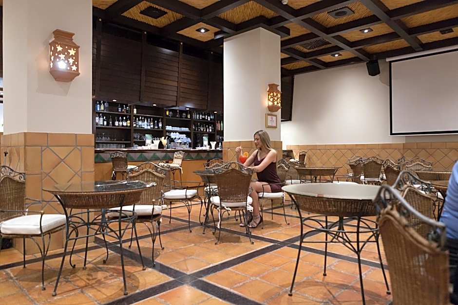 Ibersol Almuñecar Beach & Spa Hotel