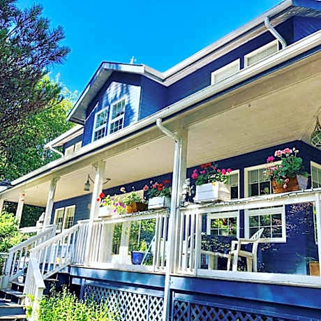 Seafarer Bed & Breakfast