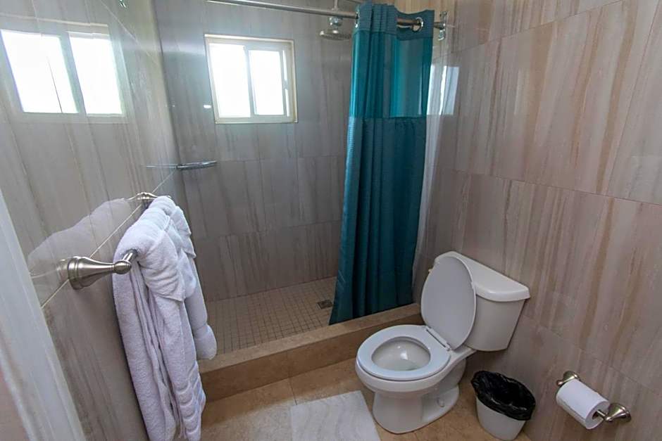 Lord Nelson Hotel & Residences