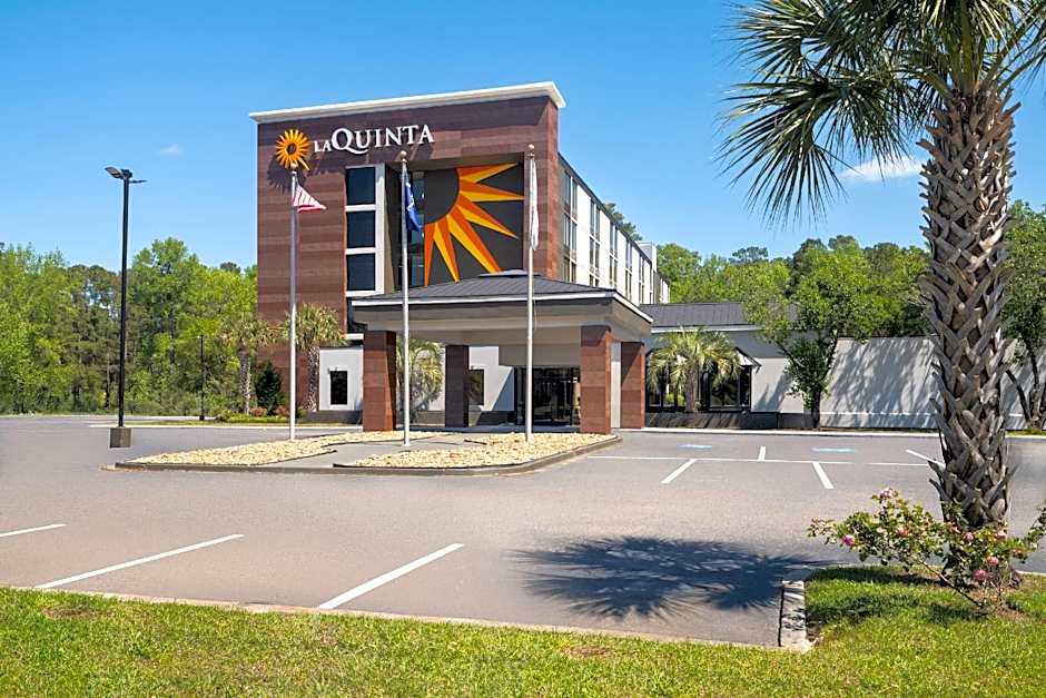 La Quinta Inn & Suites by Wyndham Myrtle Beach