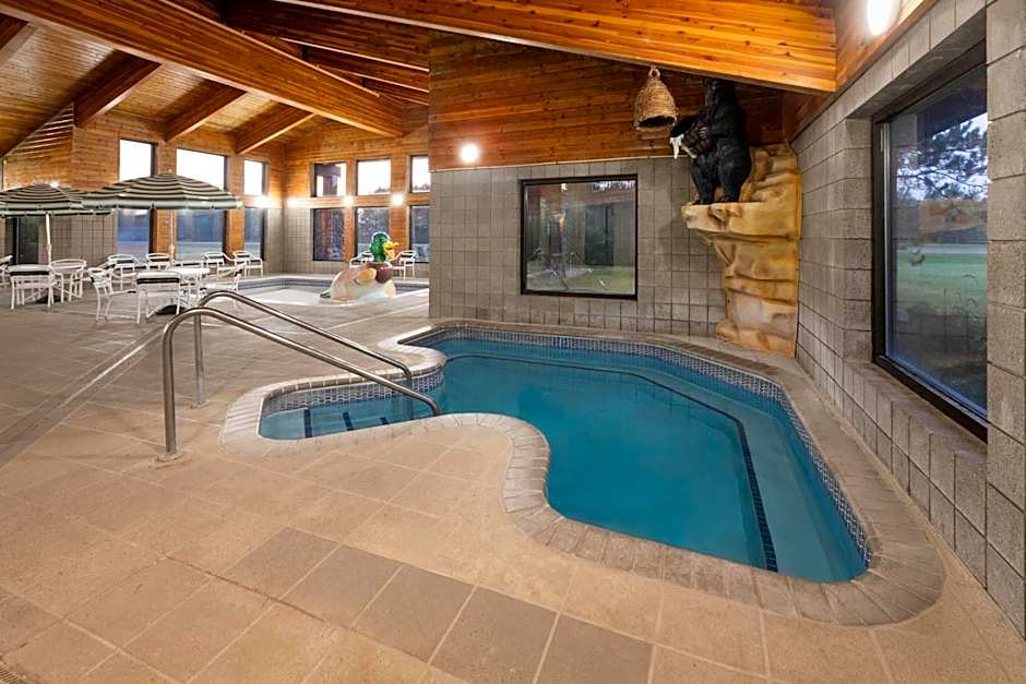 Shell Lake Lodge, a Travelodge by Wyndham