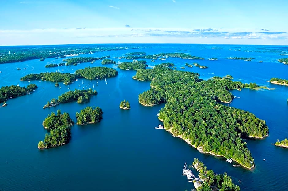 Ramada on the Bay Conference Resort Belleville