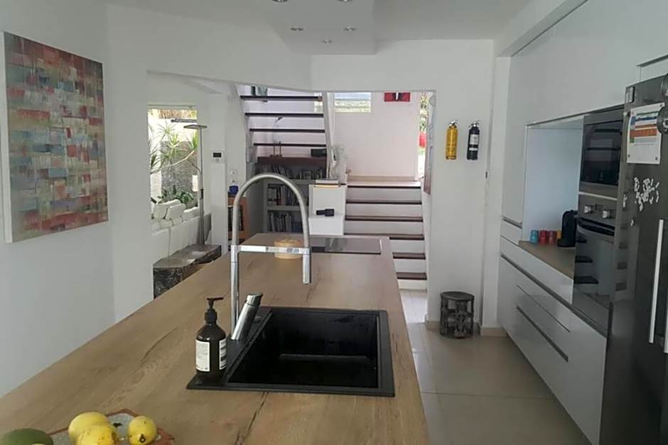 VILLA CALIFORNIA DE DAMPIERRE