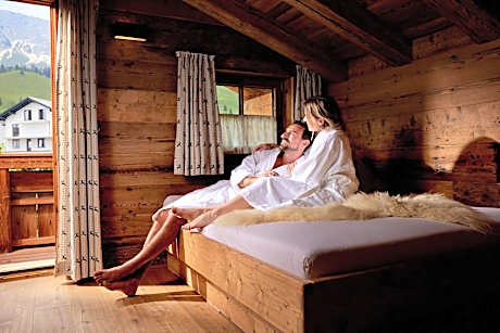 Luxury Spa Chalet for 2-4 people