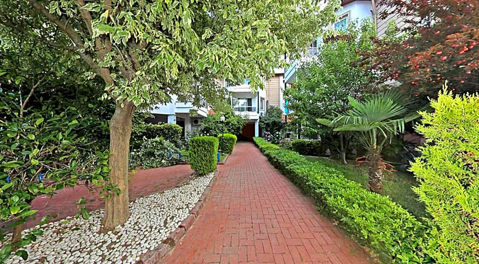 Aloria Garden Hotel