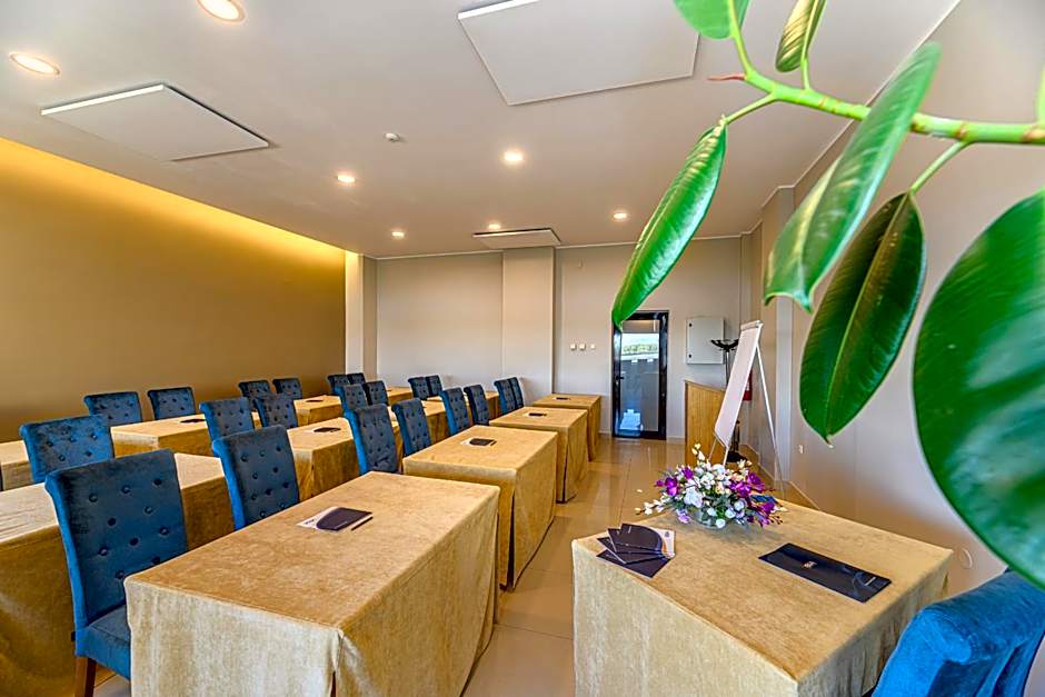 Faleza Hotel by Vega