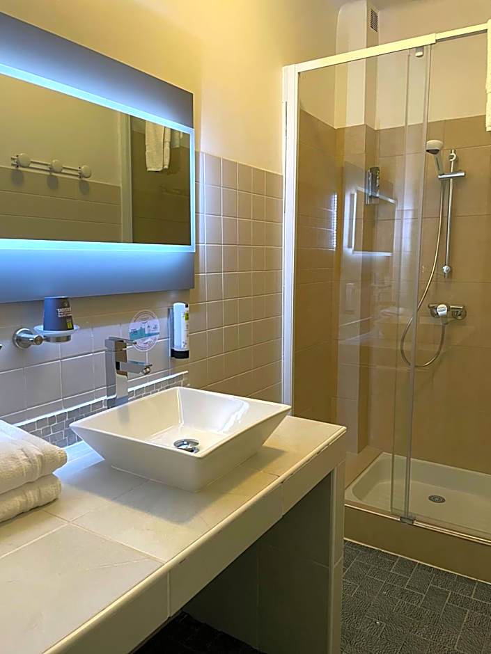 Logis Hôtel Le Clement V