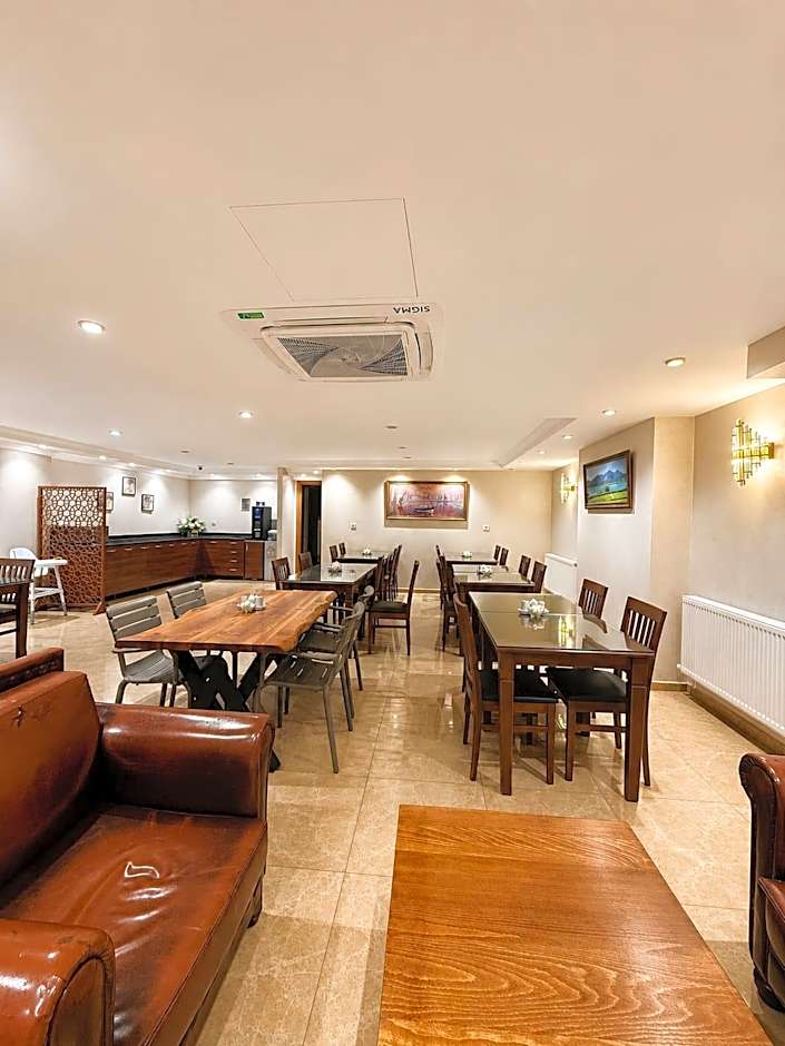 HOTEL REAL LİFE
