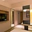 V8 Ziyuangang Hotel
