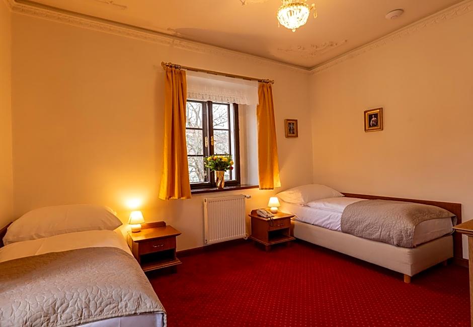 LH Hotel Gold
