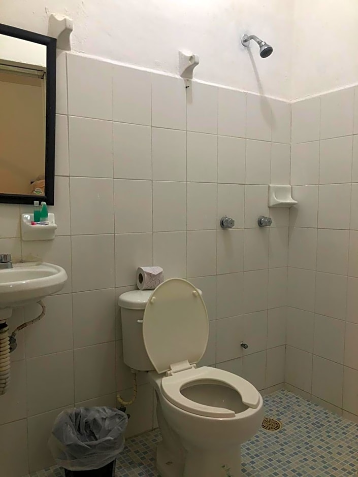 Hotel D´ATYI 10 Avenue