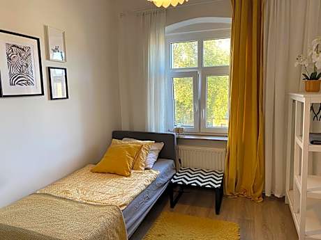 Lemuria Hostel Szkolna centrum