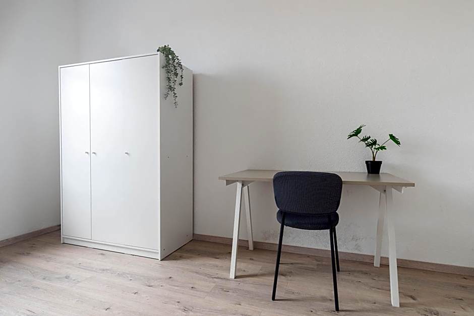 Komfortable Monteursunterkunft: 4-Zimmer-Wohnung mit getrennten Betten