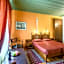 Belmondo Hotel