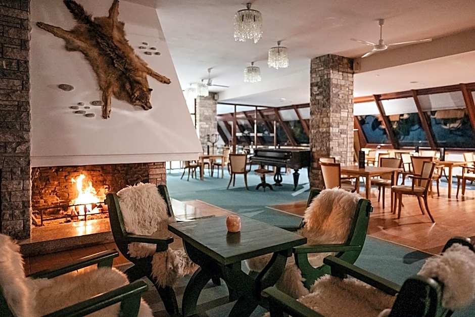 Zespół Tatry - Hotel Tatry i Budynek Turystyczny