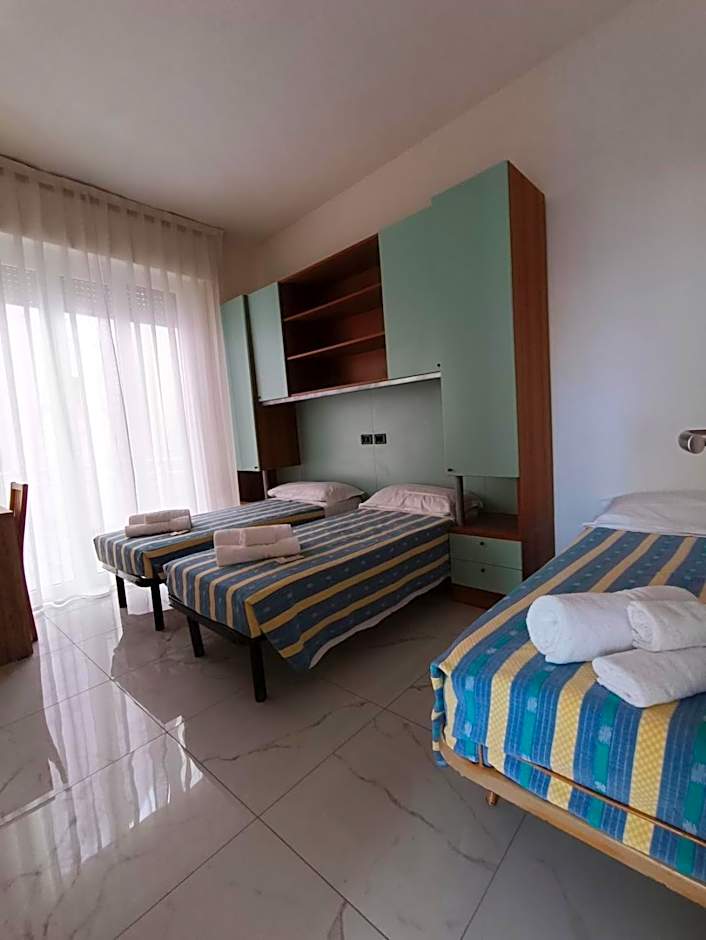 HOTEL VILLA ELISA