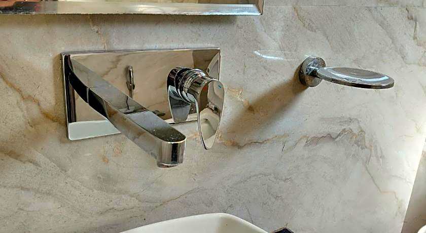 Hotel Raghunath Jammu