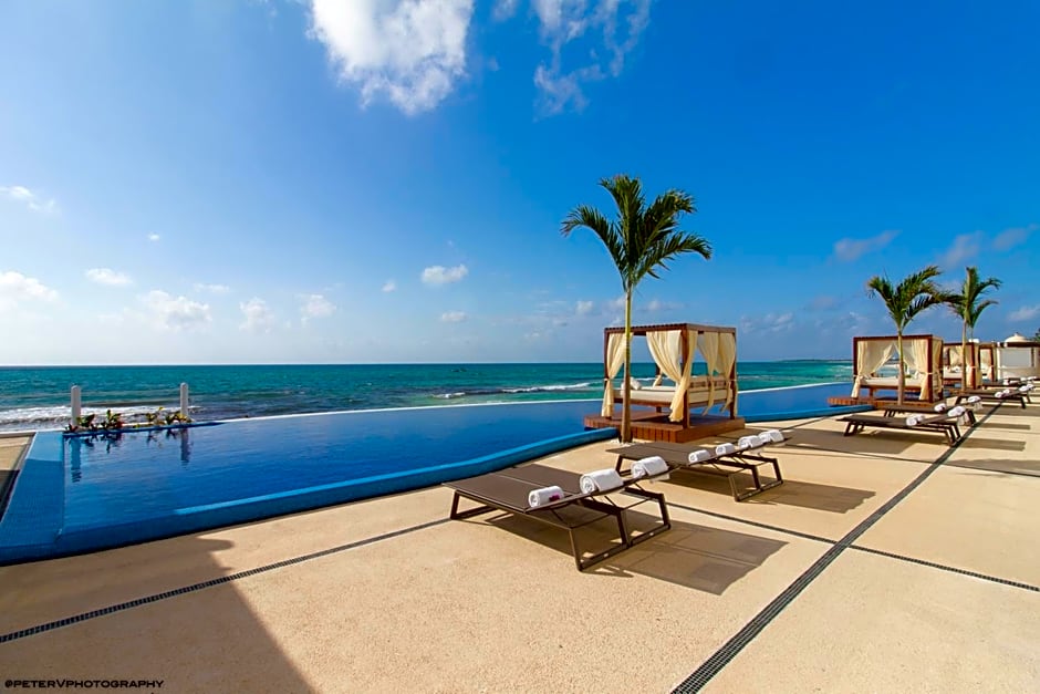 Artisan Playa Paraiso - Adults Only