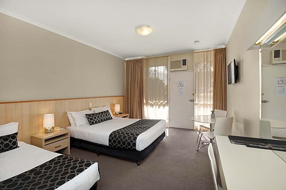 Adelaide Road Motor Lodge