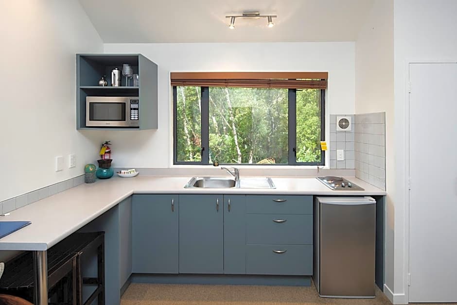 Punakaiki Treehouse Limited