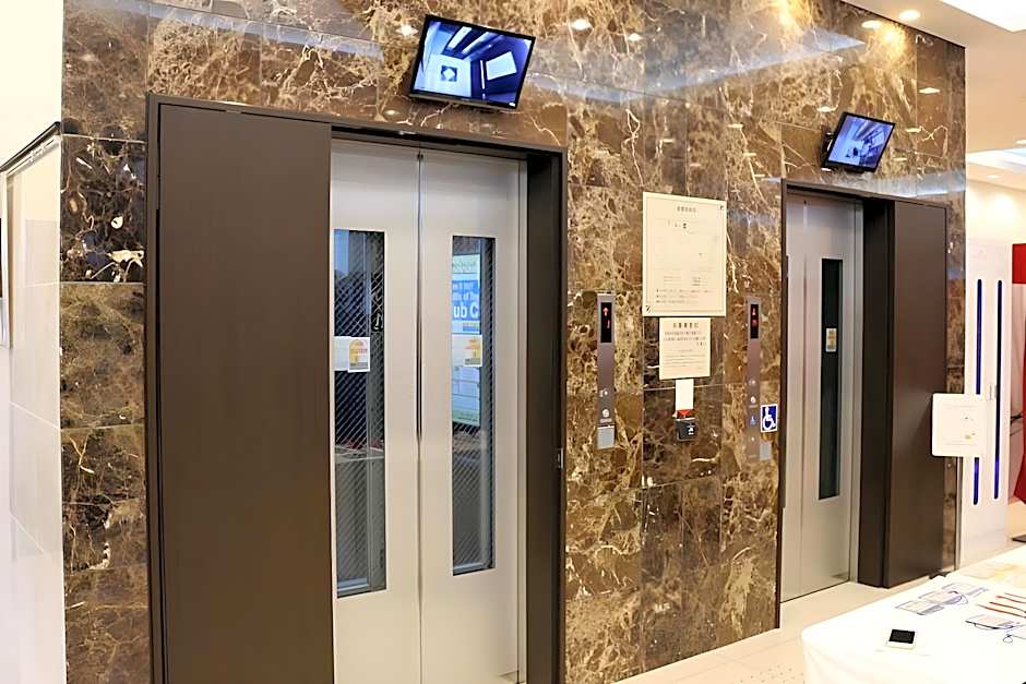 Toyoko Inn Shin-osaka Higashi-mikuni Ekimae