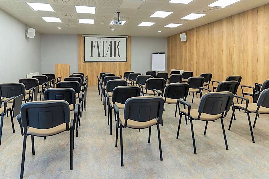 Spa & Wellness Hotel Fitak****