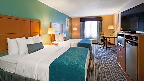 Queen Room with Two Queen Beds - Non-Smoking