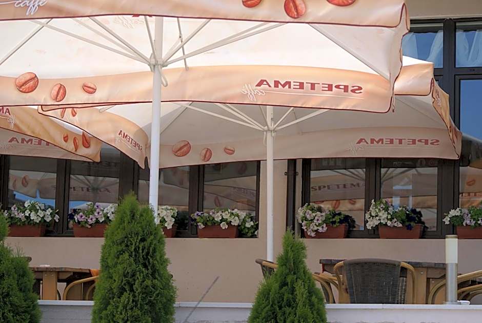 Family Hotel Piter