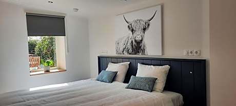 Studio with Garden View