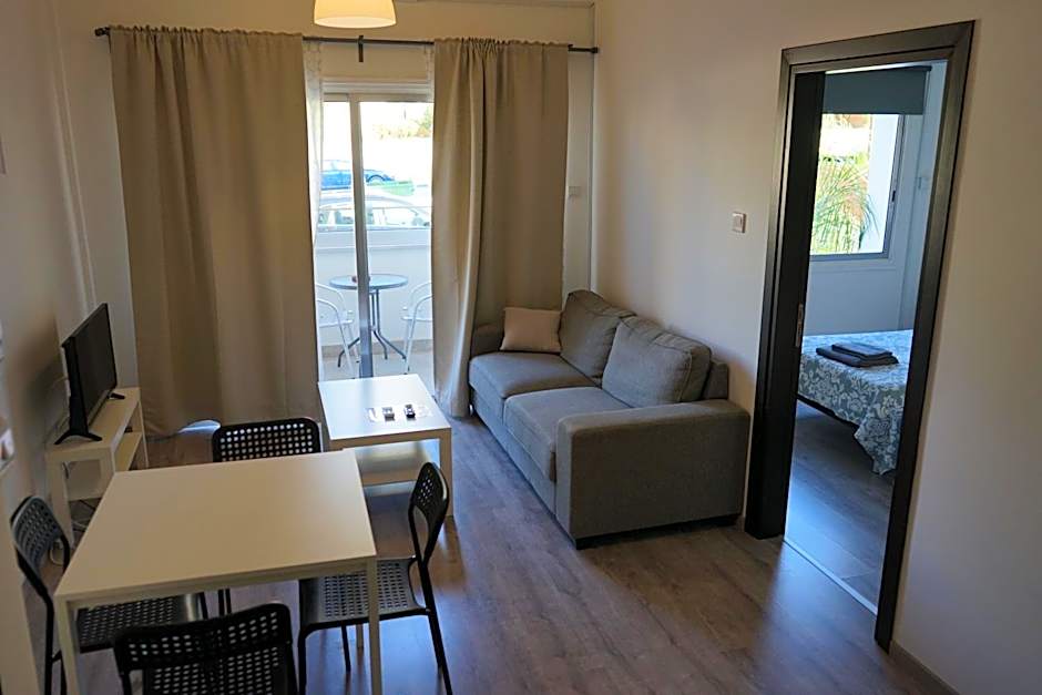 Polyxeni Hotel Apartments