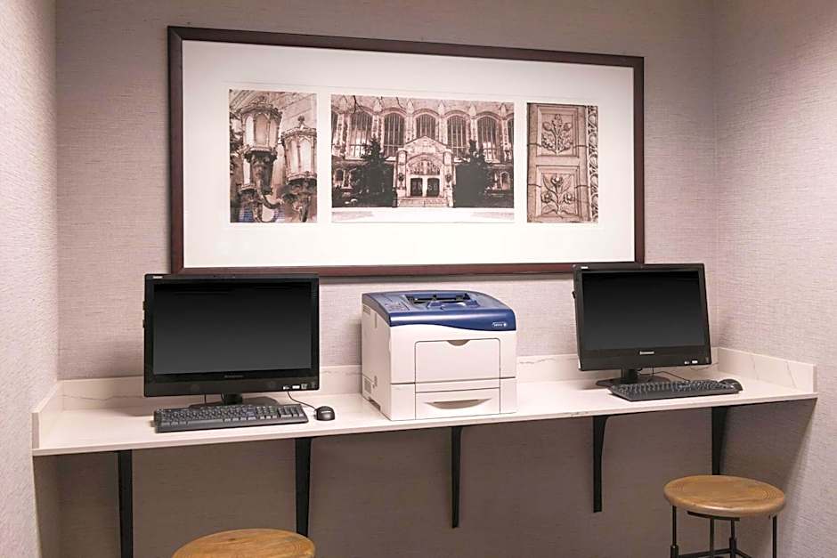 Sheraton Ann Arbor Hotel