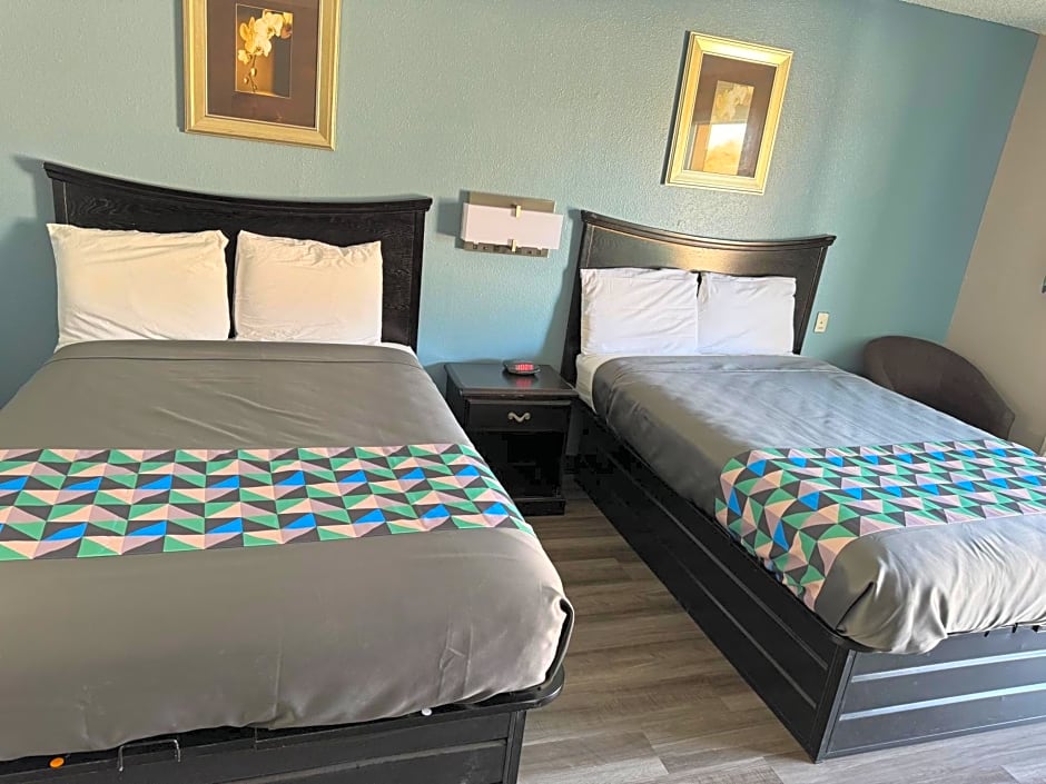 Kansas Inn