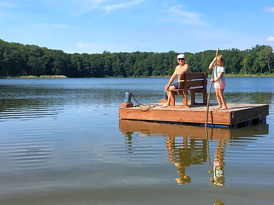 Stajnia Sarnówek Nad Jeziorem Różany