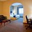 Holiday Inn Express Hotel & Suites Mankato East