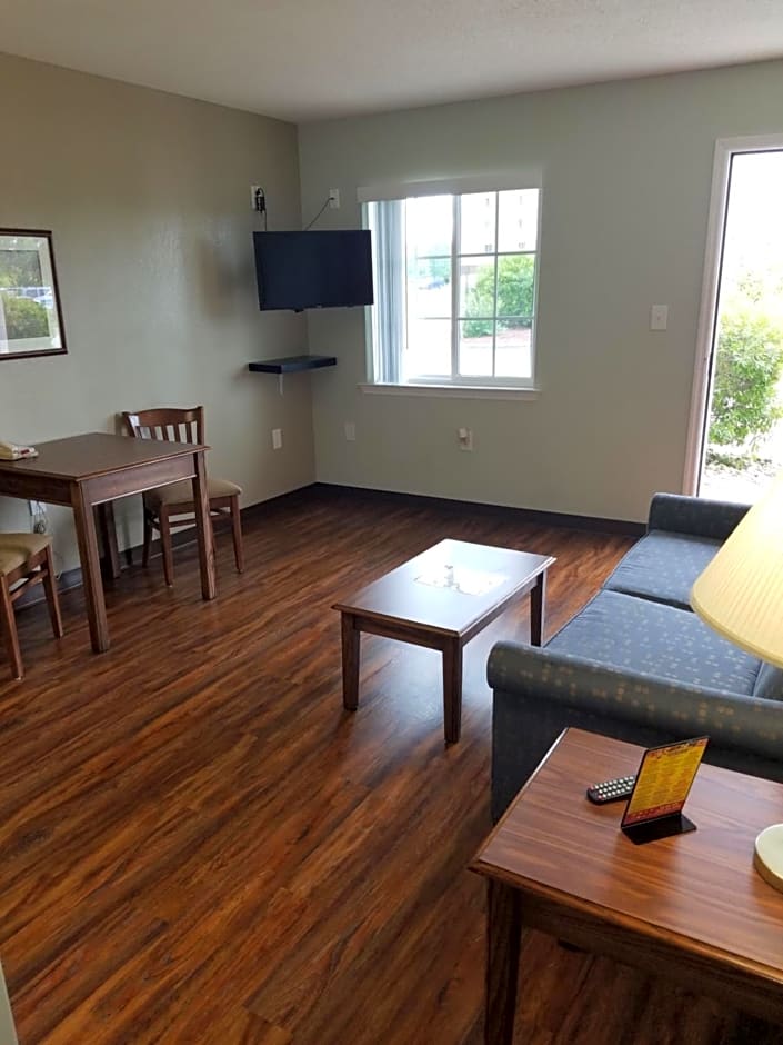 Affordable Suites Jacksonville