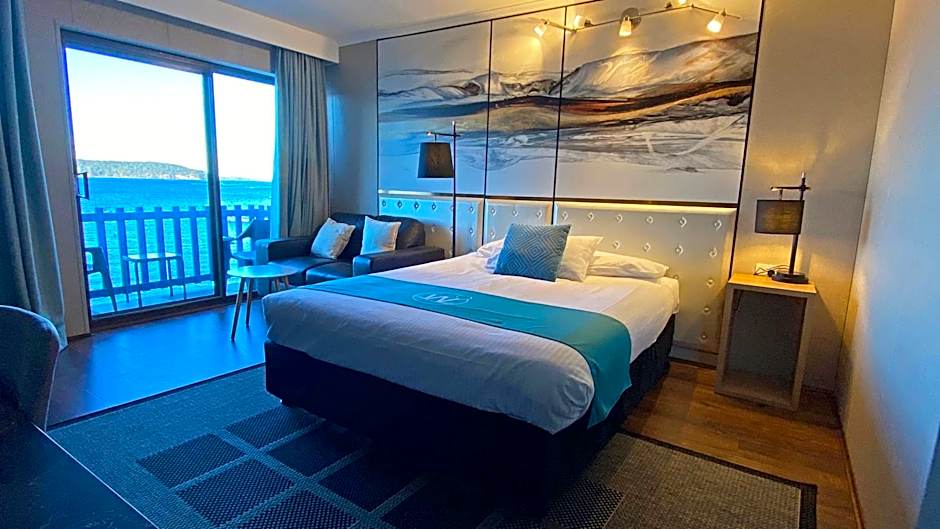 Mariners on the Waterfront