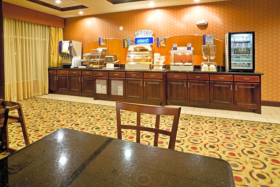 Comfort Inn & Suites Denison Lake - Texoma