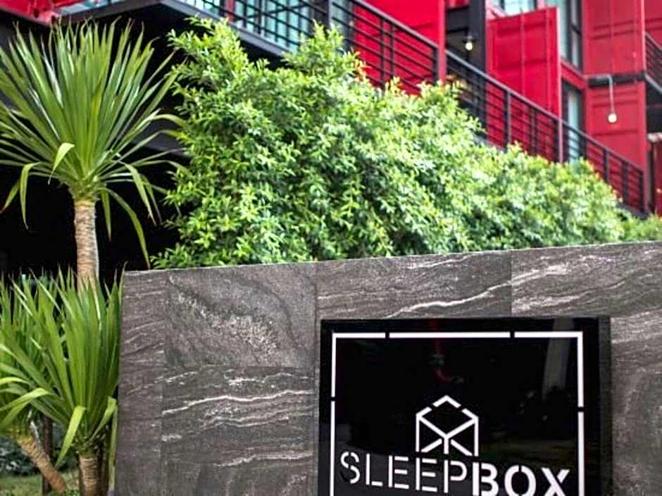 Sleepbox Sukhumvit 22