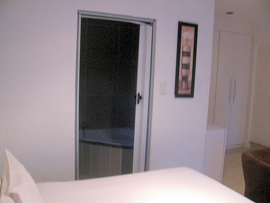 Bruno Comfort Suites