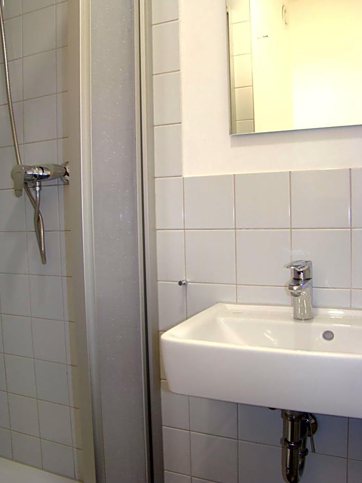 BNB near Brandenburg Gate - Rooms & Apartments